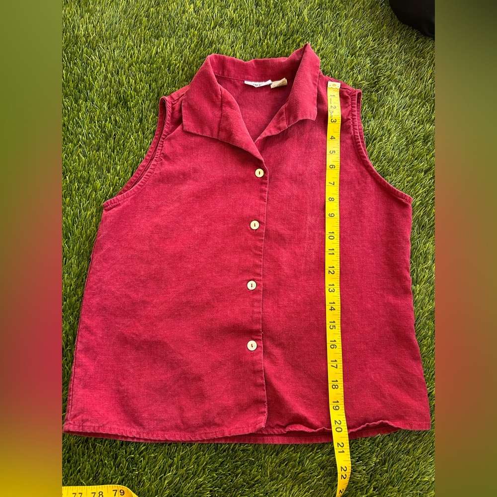 Toto n Ko Petite Red Sleeveless Top